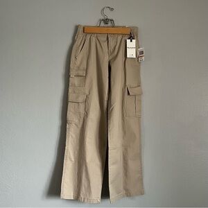 Feisty Curvy Low Rise Relaxed Cargo Pants - Tan